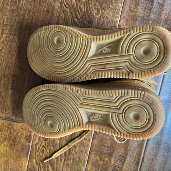 Nike Air Force 1 One High GS Wheat Flax Brown Suede 5Y = 6.5 Women's - Picture 10 of 14